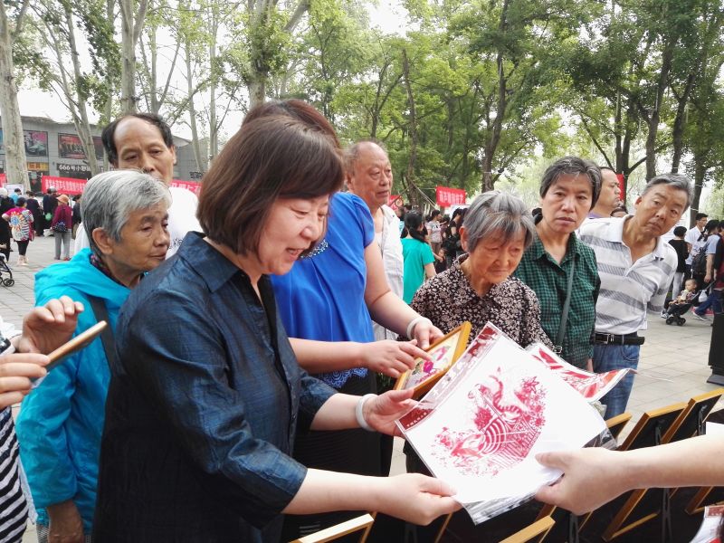 1郑局.jpg 1郑局.jpg