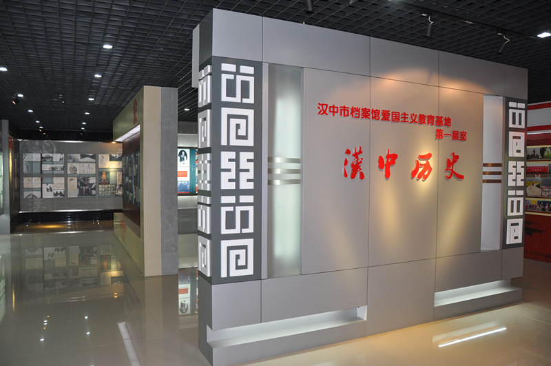 DSC_0595.jpg DSC_0595.jpg