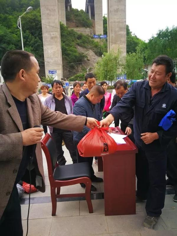 510113322.jpg 510113322.jpg