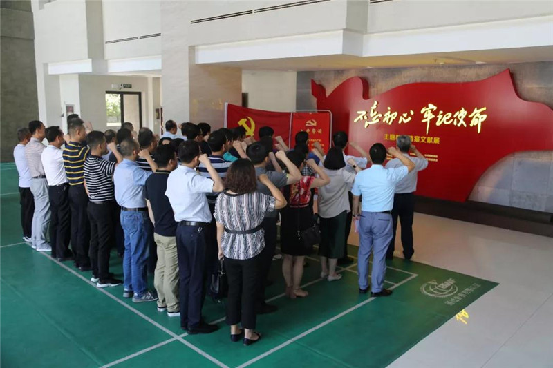 微信图片_20190723172207.jpg 微信图片_20190723172207.jpg