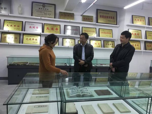 17cde3b8110.jpg 17cde3b8110.jpg